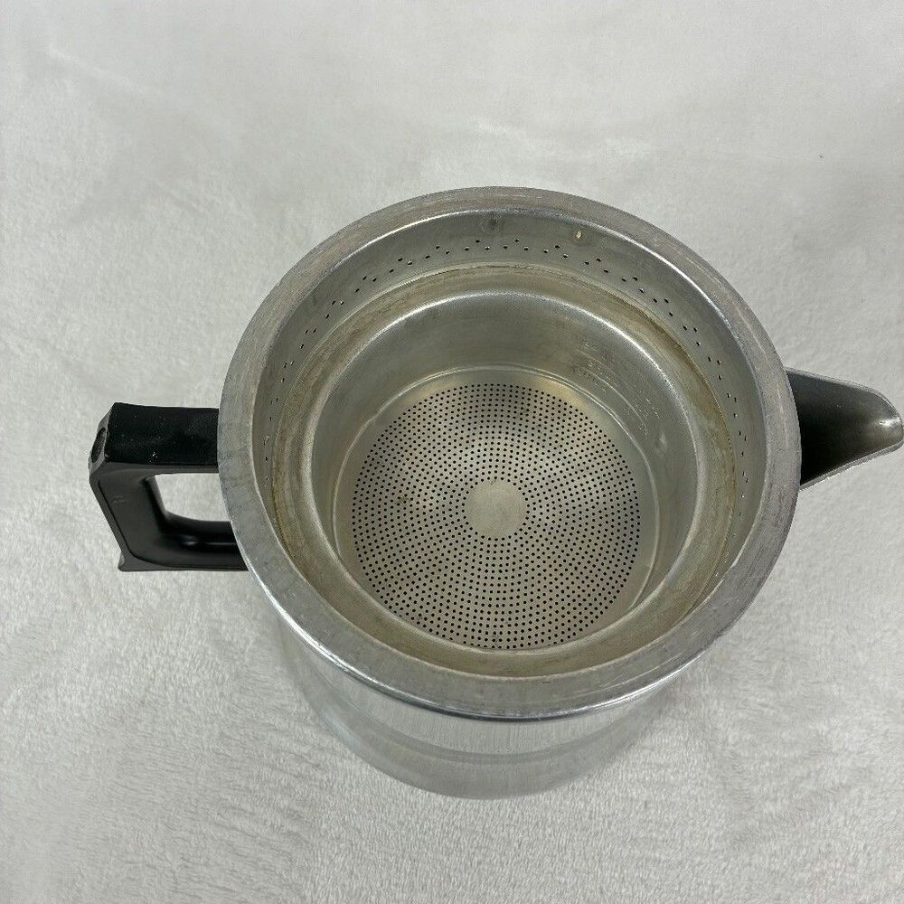 Vintage Mirro Aluminum 8 Cup Drip Coffee Maker Pot USA Camping Percolator Retro - Picture 9 of 12